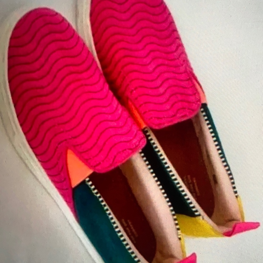 Toms Girls slip on colorful sneakers
